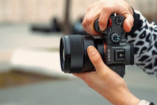 Sony一眼レフを始めたい初心者向け｜今選びたいミラーレス6選と失敗